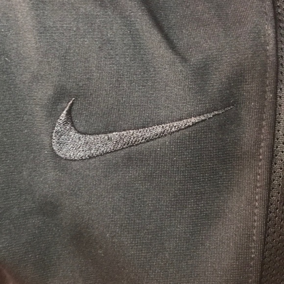 Nike pants - Picture 2 of 5